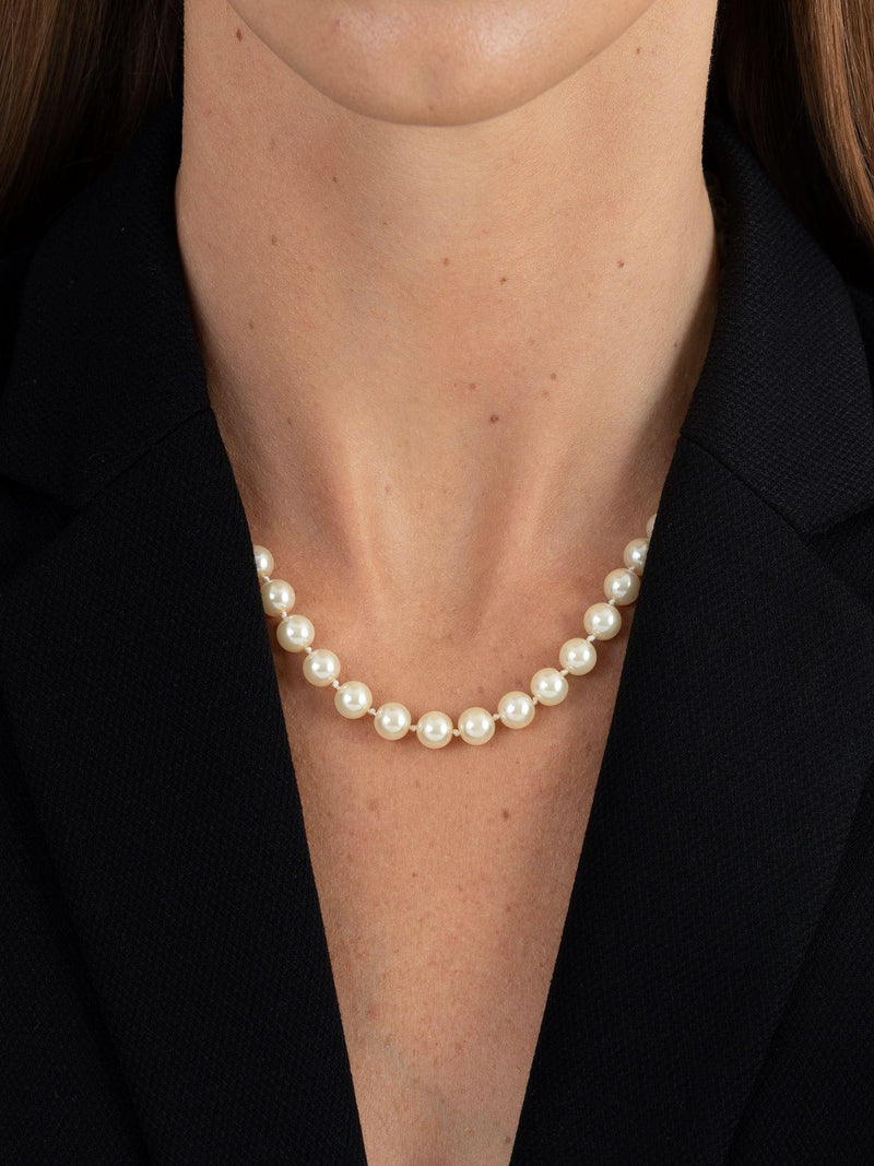Eclectica pre-loved faux pearl necklace with silver clasp, imported from the UK