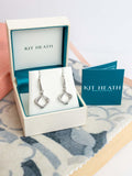 Kit Heath zarte Hängeohrringe rhodiniertes Silber (britische Marke)