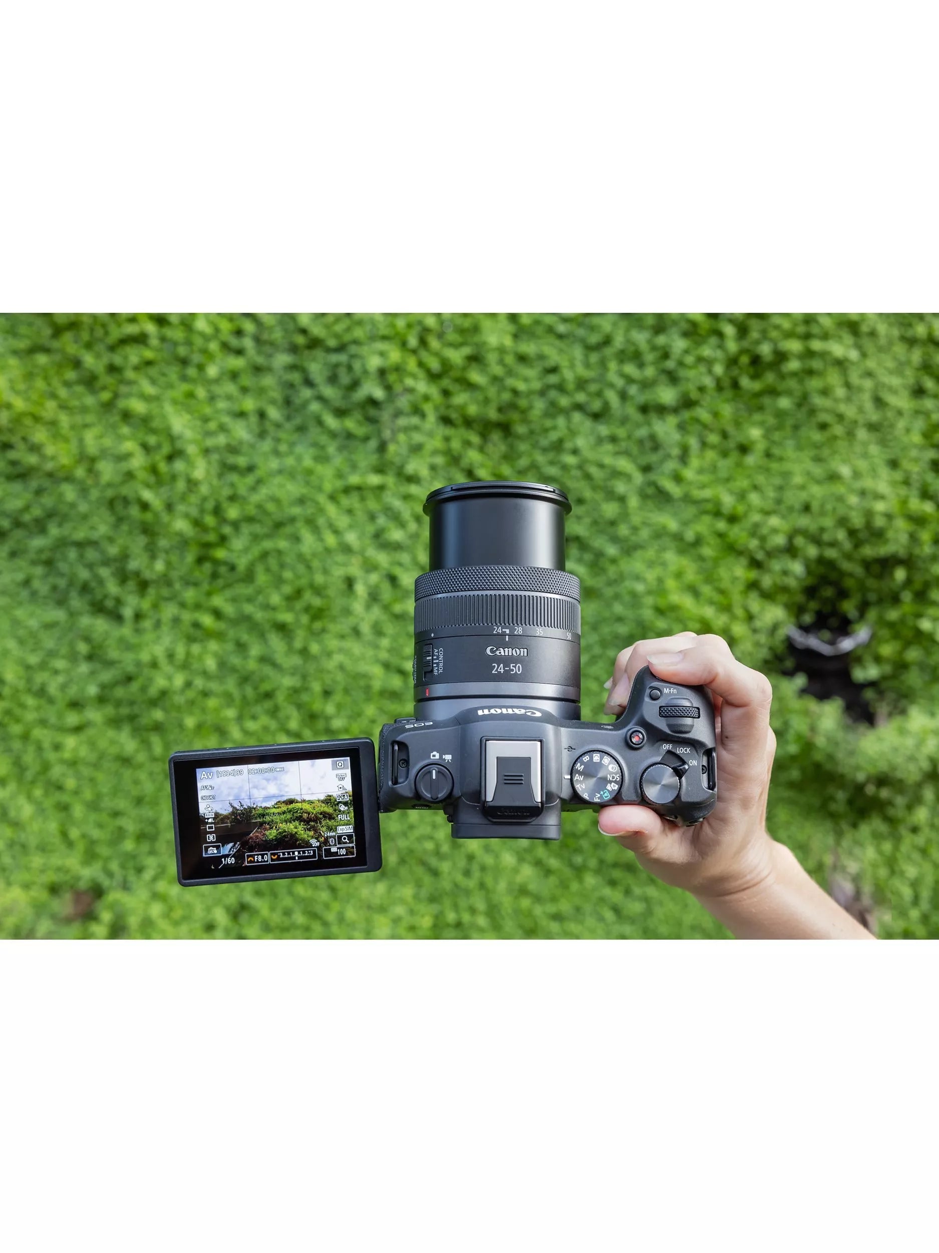 Canon EOS R8 mirrorless camera body only, UK version