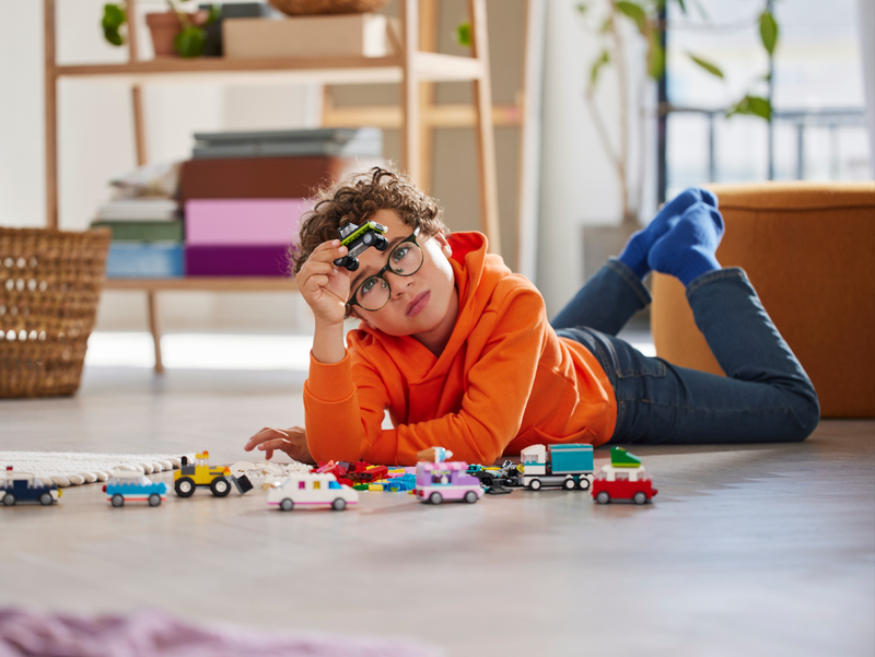 LEGO building set Creative Vehicles 900 Pieces - British product