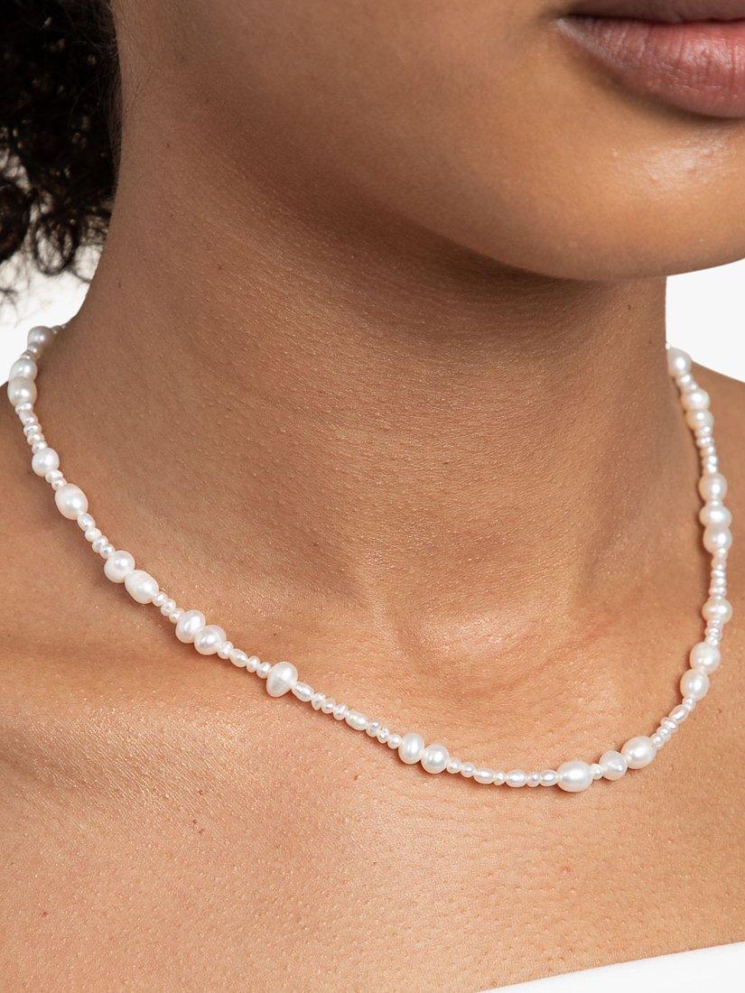 Astrid & Miyu freshwater pearl beaded necklace white 40cm, imported from the UK