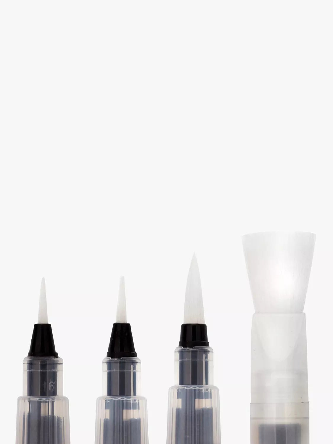 Derwent push-button watercolour paint brushes set of 4 - British product
