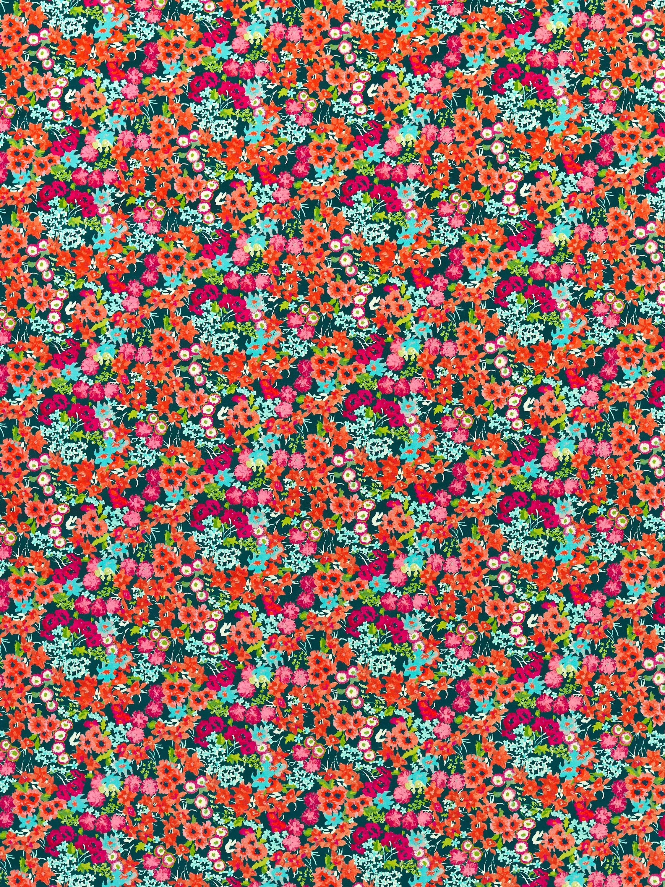 قماش Harlequin Wildflower Meadow الزهري 136 سم، النسخة البريطانية