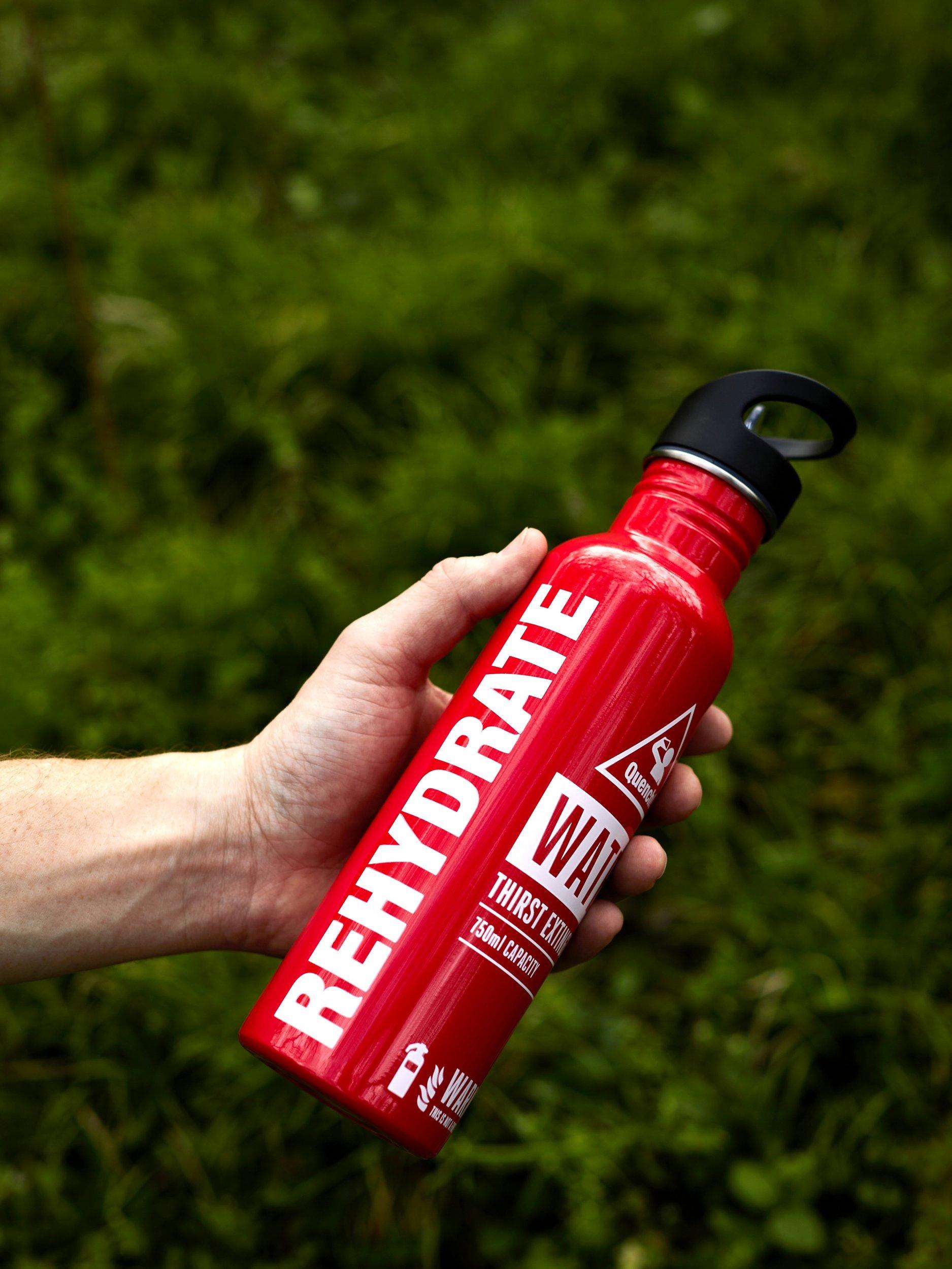 Gentlemen's Hardware fire extinguisher style water bottle 750ml, UK version