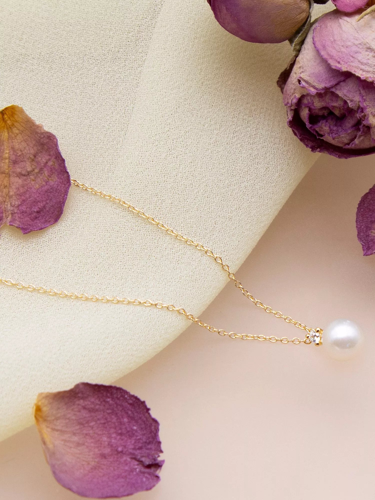 IBB 9ct gold freshwater pearl cubic zirconia pendant necklace 46cm, UK version