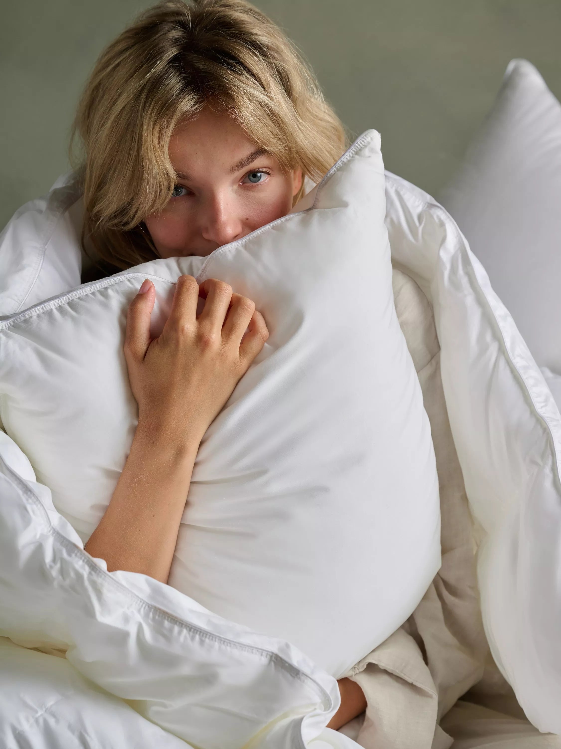 Bedfolk Duck Down Standard Pillow Firm - British product
