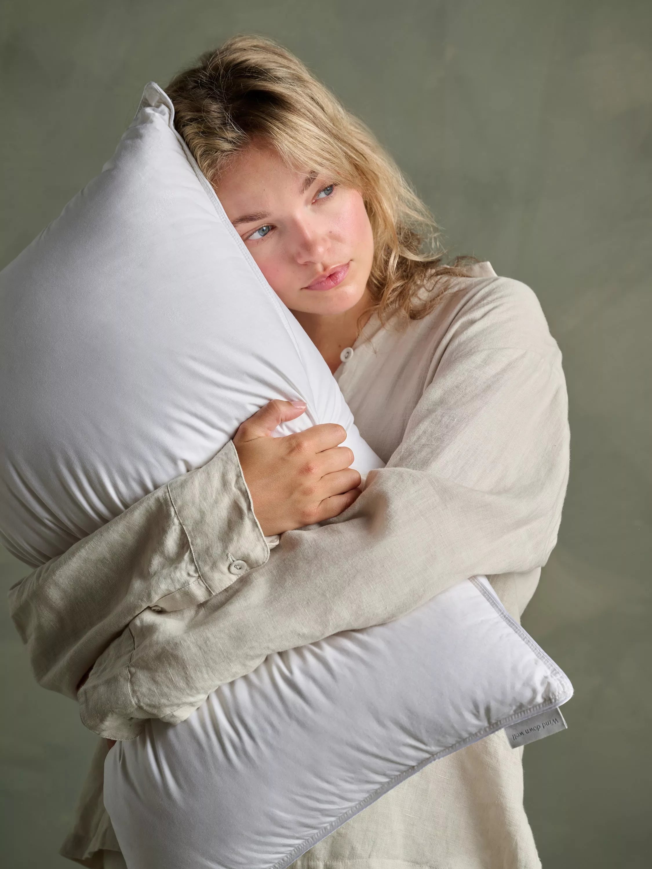 Bedfolk Duck Down Standard Pillow Firm - British product