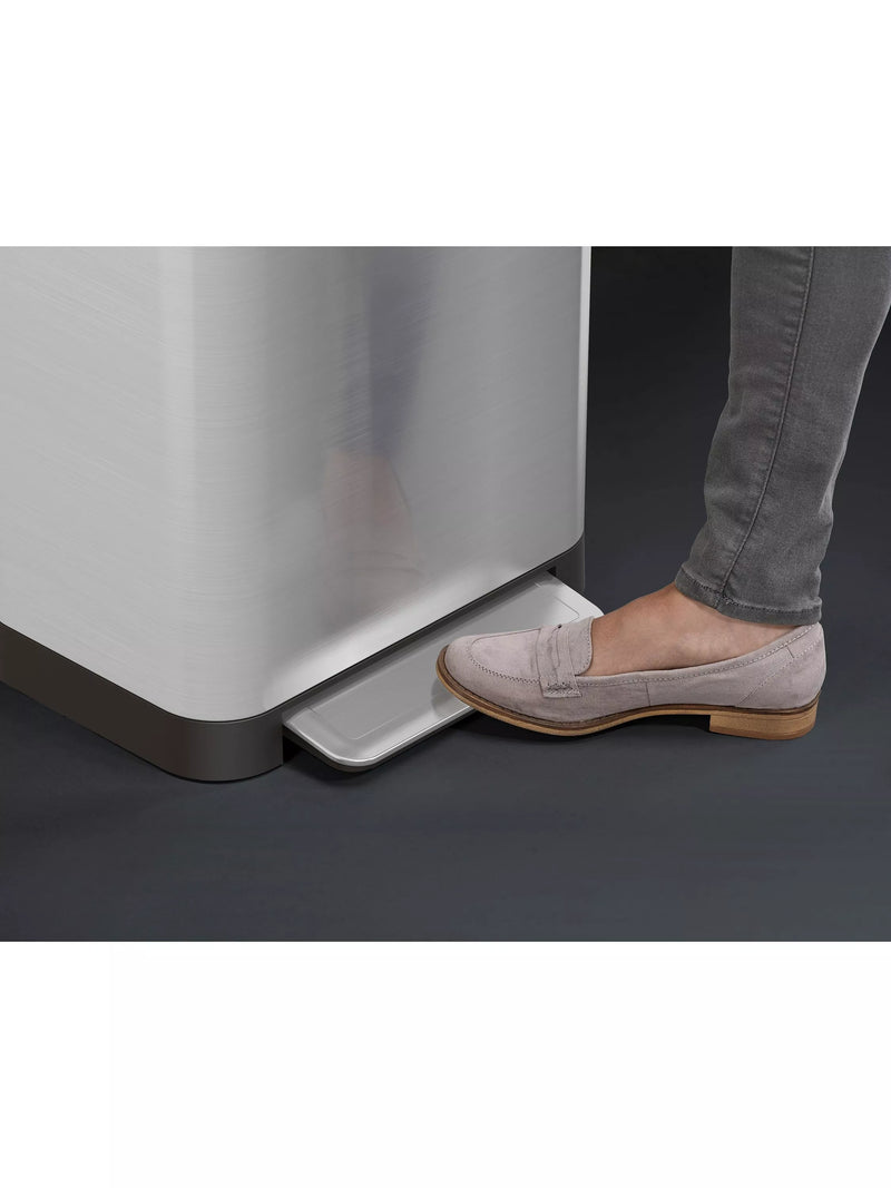 Joseph Joseph 30L trash compactor pedal bin with fingerprint-proof coating, UK version