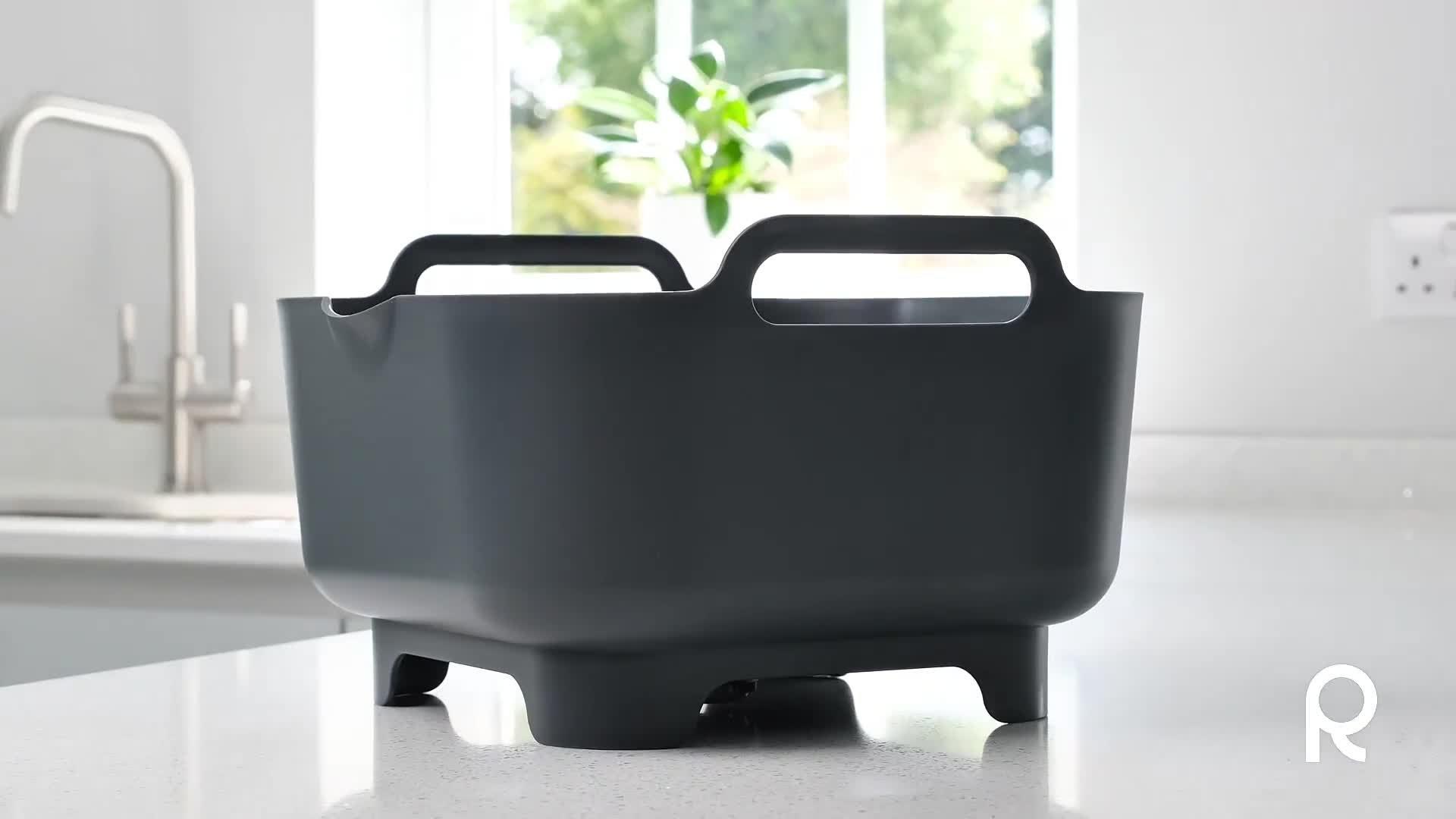ReBorn recycled plastic washing up bowl 9L, imported from the UK