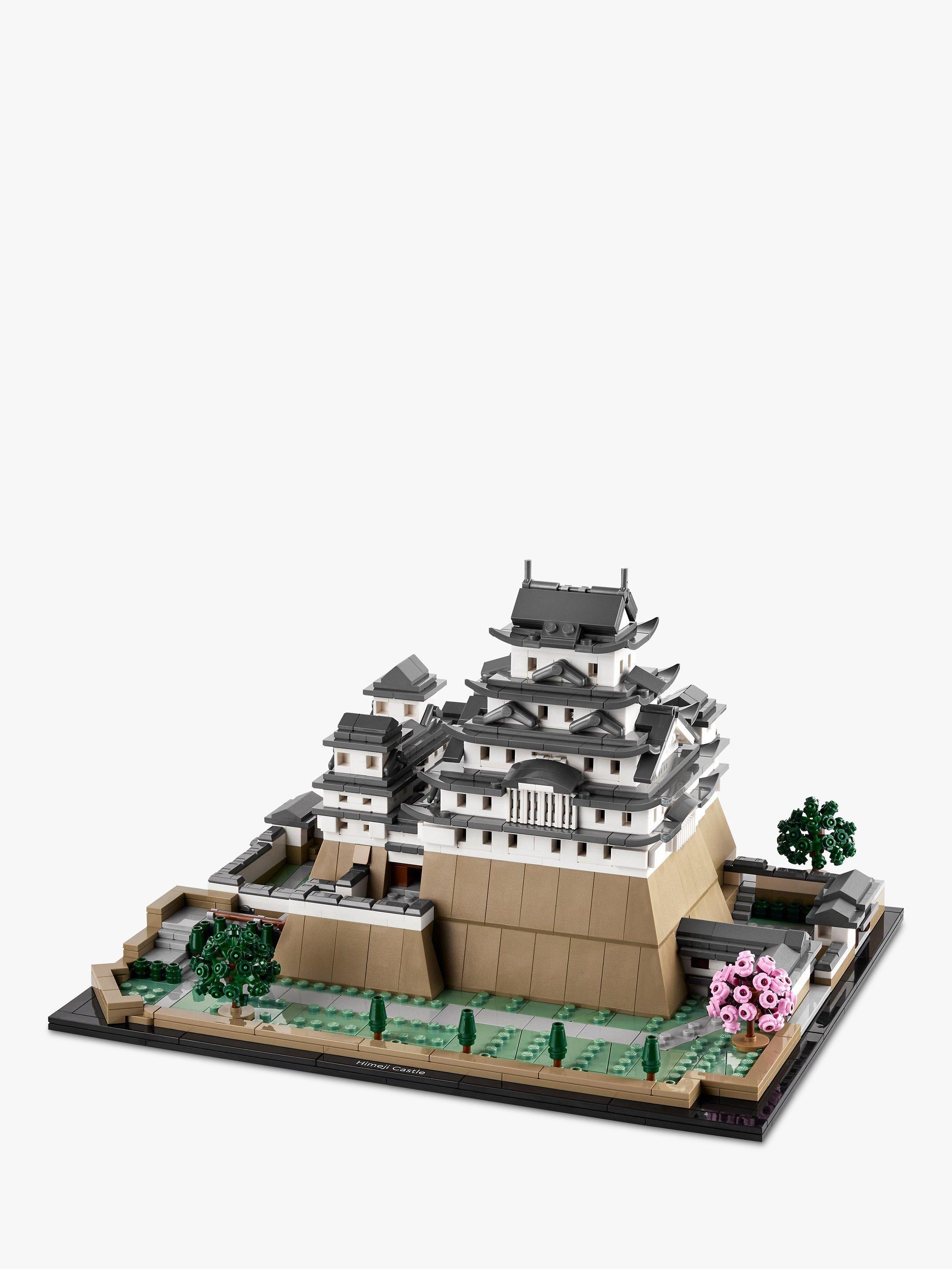 LEGO architectural model building set of Himeji Castle for adults with 2125 pieces, UK version