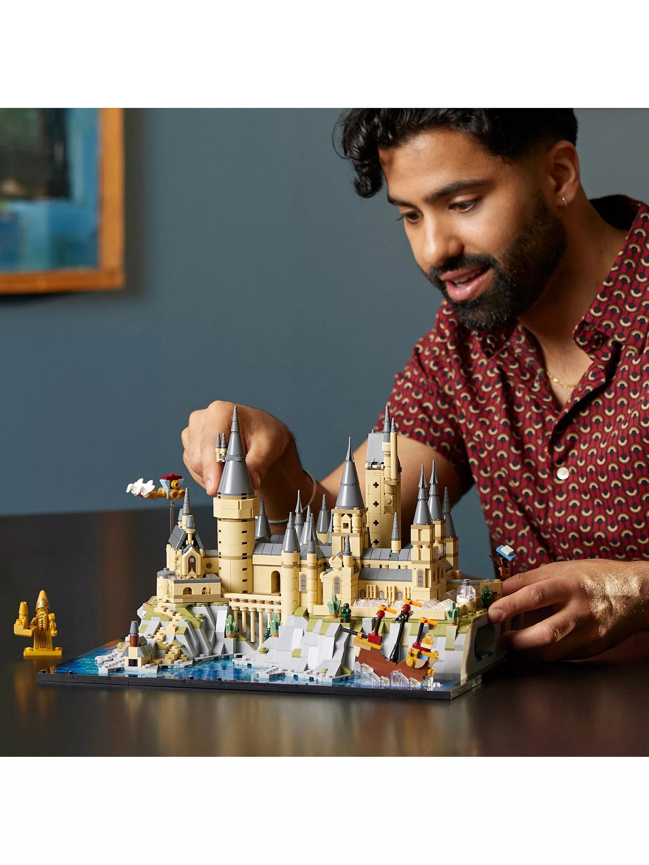 LEGO Harry Potter Hogwarts Castle set 2660 pieces, UK version