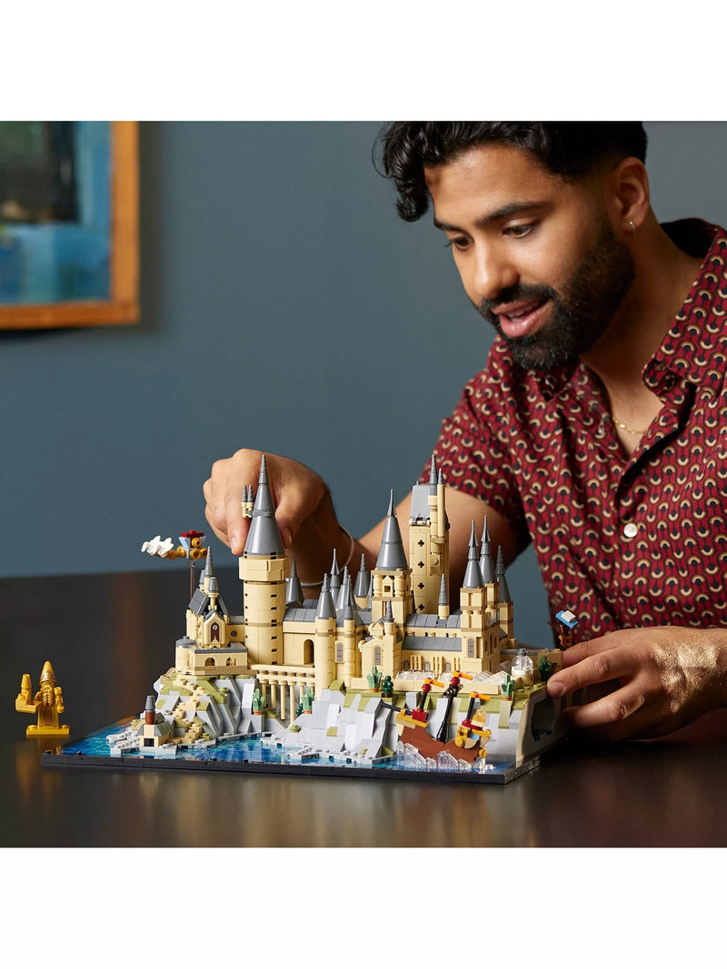 LEGO Harry Potter Hogwarts Castle set 2660 pieces, UK version