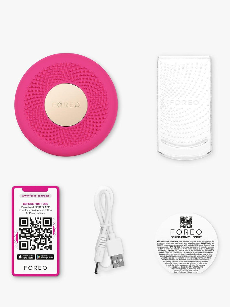 FOREO facial device with full-spectrum LED and NIR therapy in Fuchsia - British product