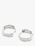 Monica Vinader Wave Huggie Ohrringe in Gold, UK Version