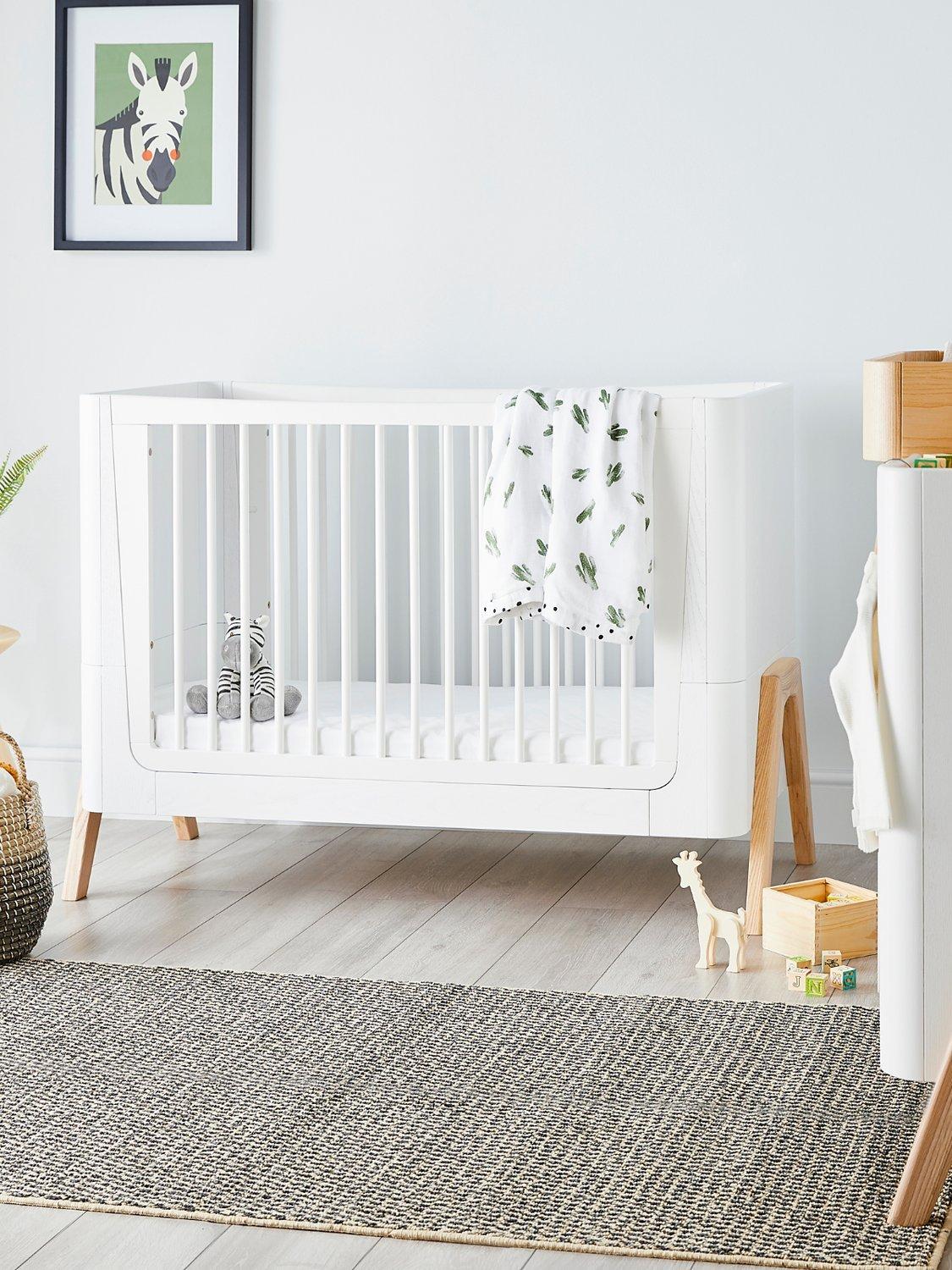 Gaia Baby Hera Cot Bed and Dresser Bundle Nursery Set, UK version