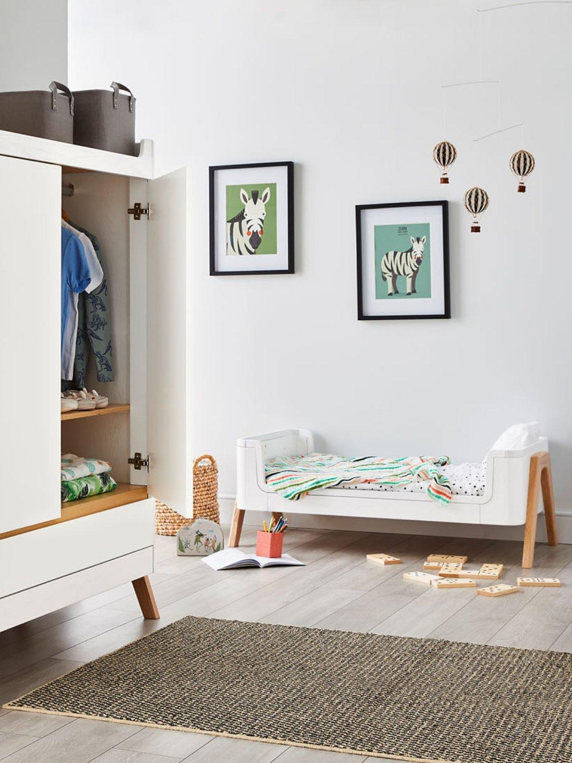 Gaia Baby cot bed dresser wardrobe bundle 3-piece, UK version