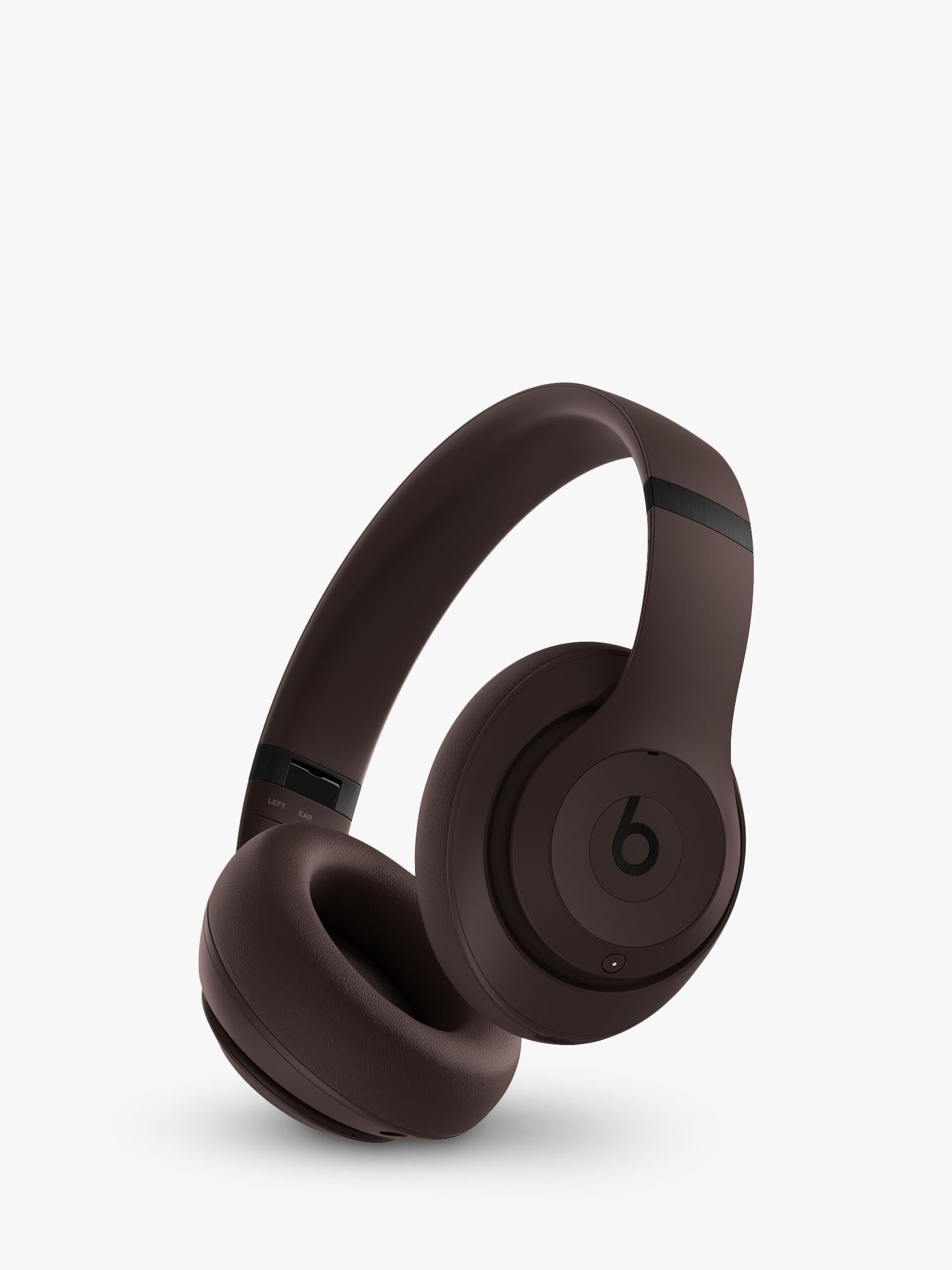 Beats Studio Pro wireless over-ear headphones with active noise cancelling, UK version