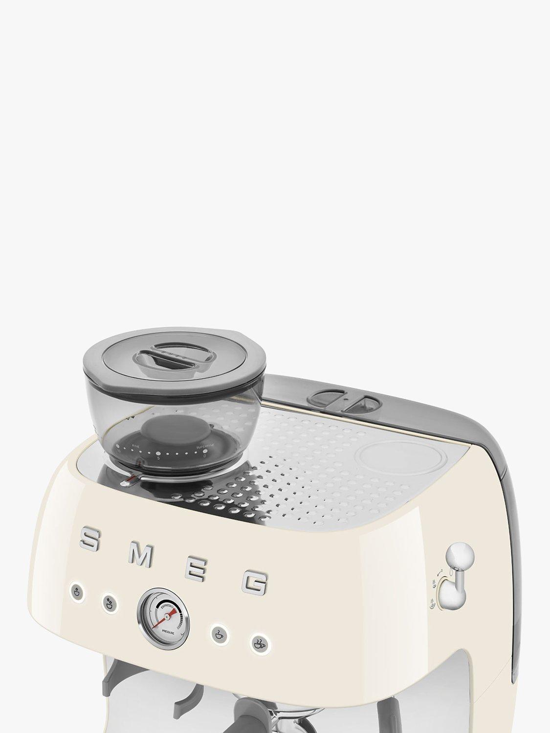 Smeg EGF03 Automatic Espresso Machine with 2.4L reservoir (British brand)