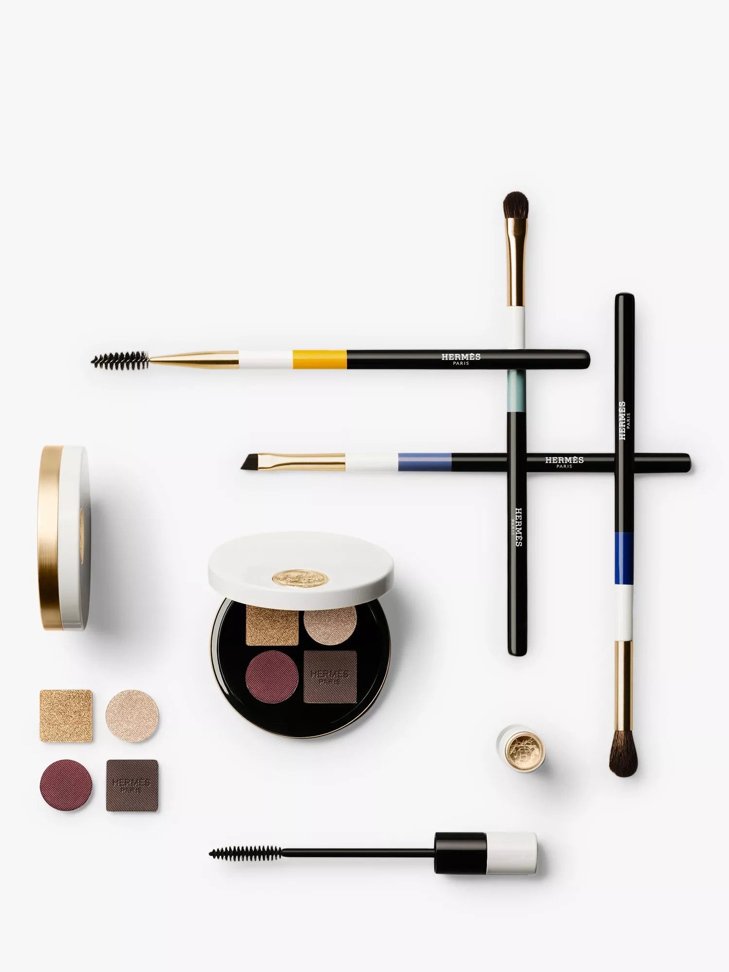 Hermès Ombres d'Hermès eyeshadow blending brush - British product