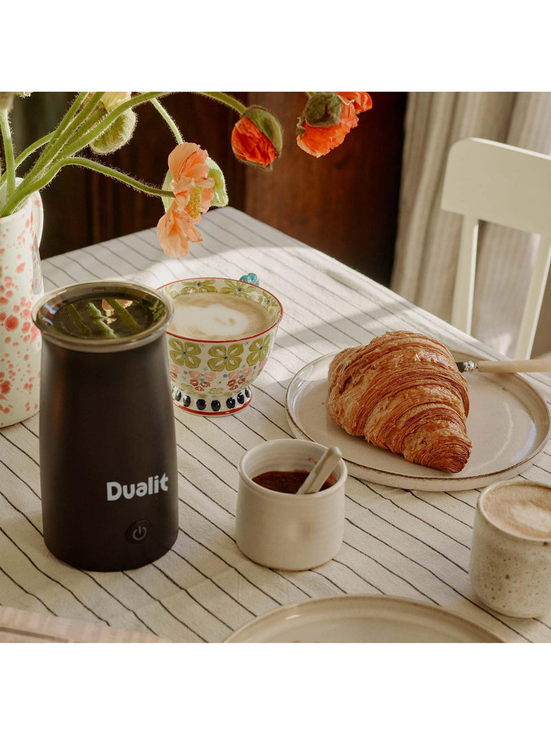 Dualit hot chocolate maker milk frother black 340ml - British product