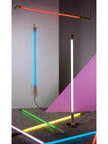 Seletti Linea LED-Röhrenleuchte 135,6cm hoch (britische Marke)