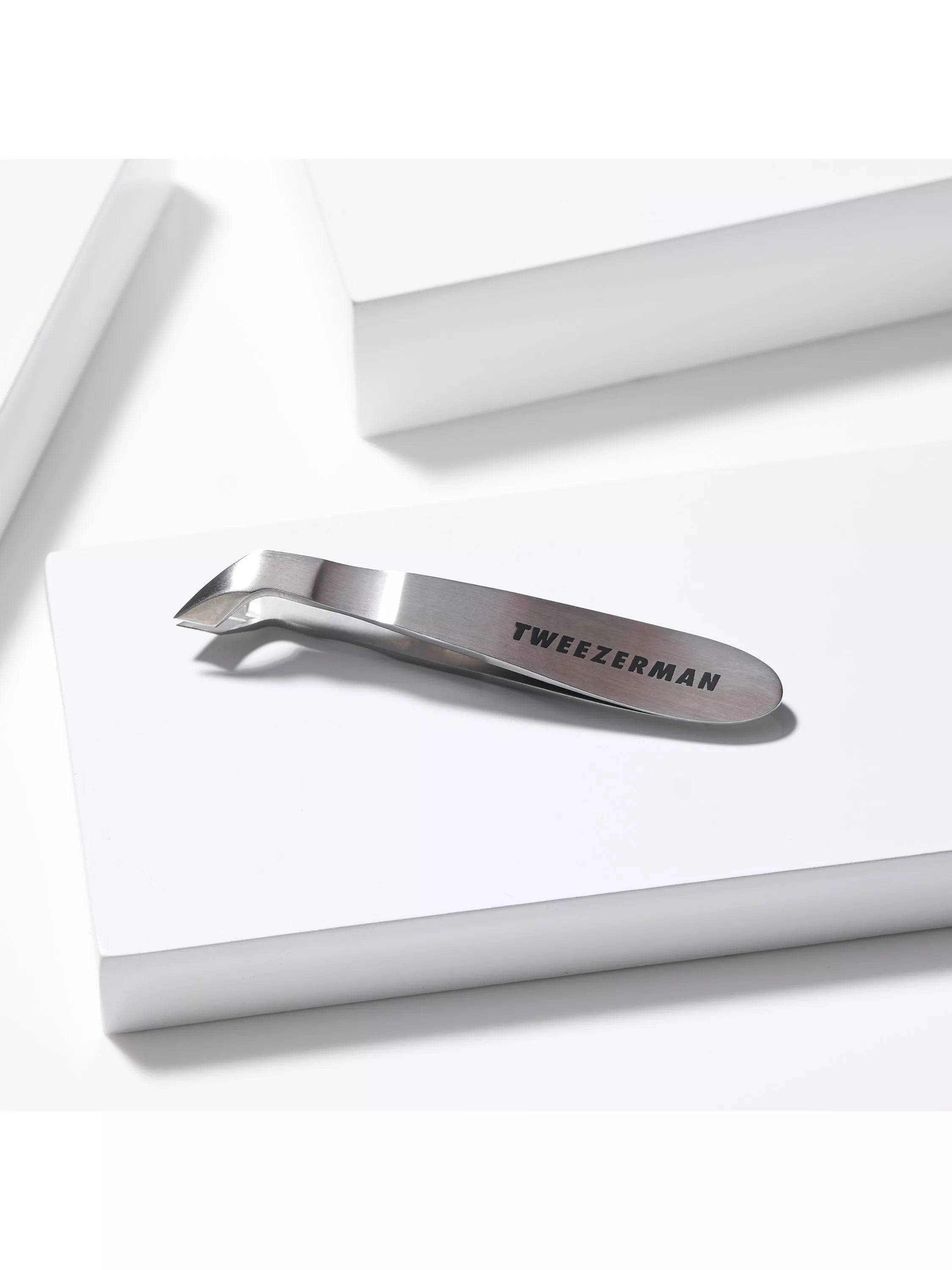 Tweezerman Mini Cuticle Nipper (British brand)