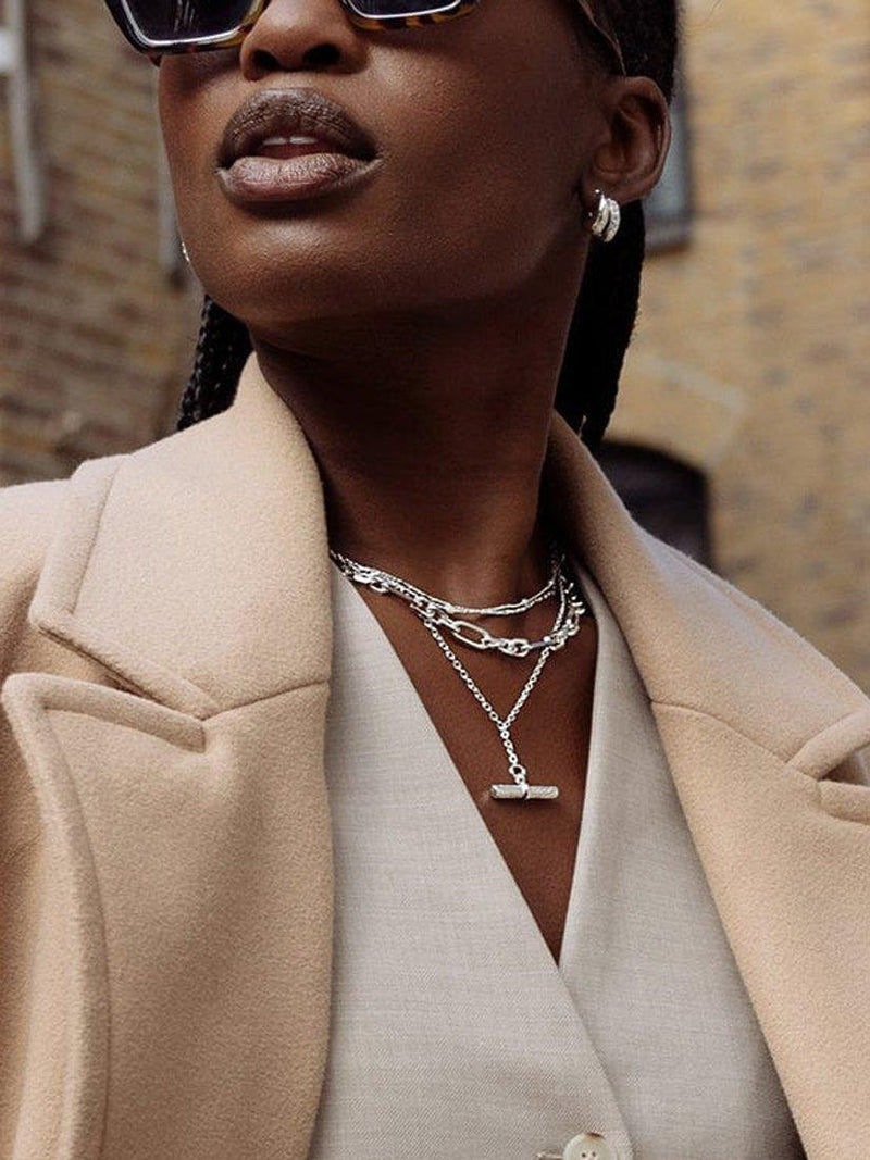 Daisy London silver T-bar pendant necklace (British brand)