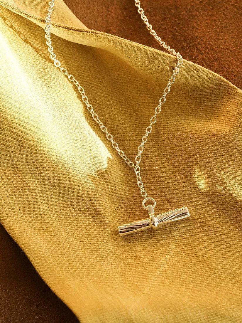 Daisy London silver T-bar pendant necklace (British brand)
