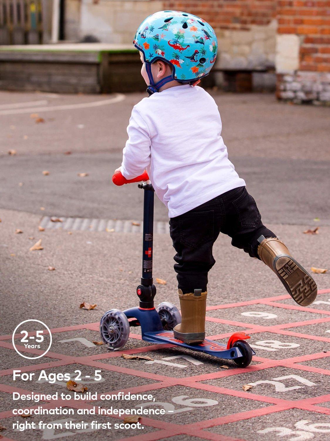 Micro Scooters Mini Deluxe faltbarer LED-Roller - Britisches Produkt