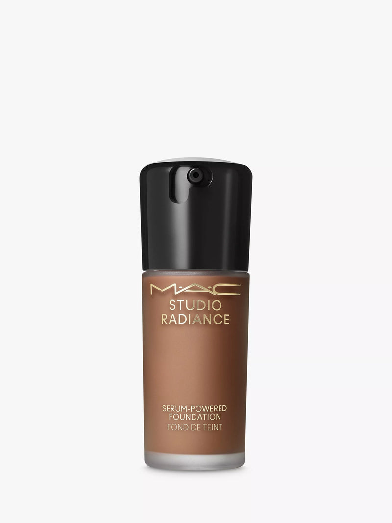 MAC Studio Radiance Serum-Powered Foundation Flytende Foundation Medium Dekning 30ml