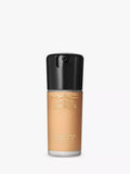MAC Studio Radiance Serum-Powered Foundation Flytende Foundation Medium Dekning 30ml
