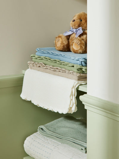 John Lewis Scalloped Cotton Baby Blanket, 100 x 80cm - اشترِ عبر الإنترنت من McGrocer