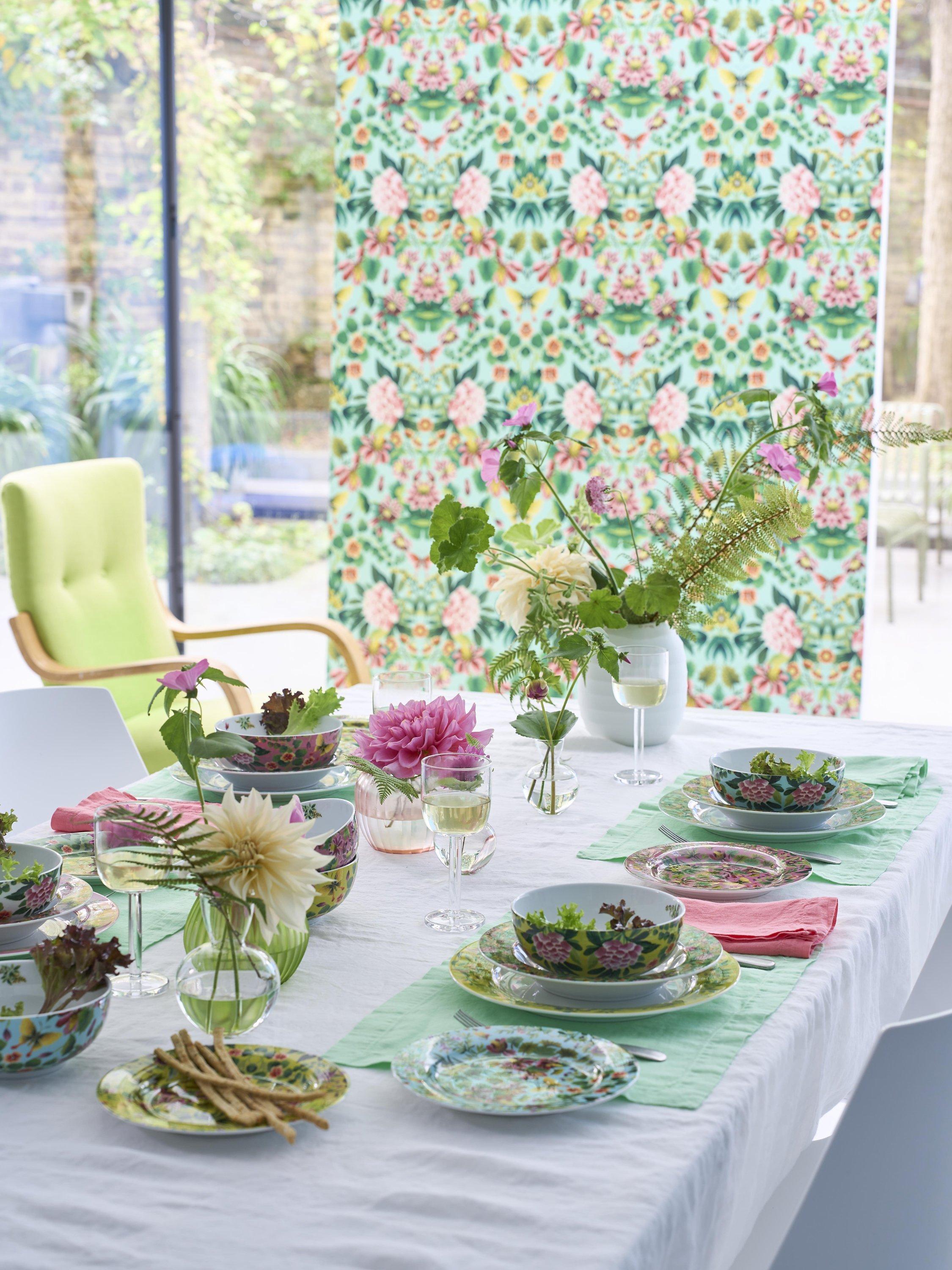 Designers Guild Ikebana porcelain dinner plates set of 4, 27cm, multi floral patterns - British product