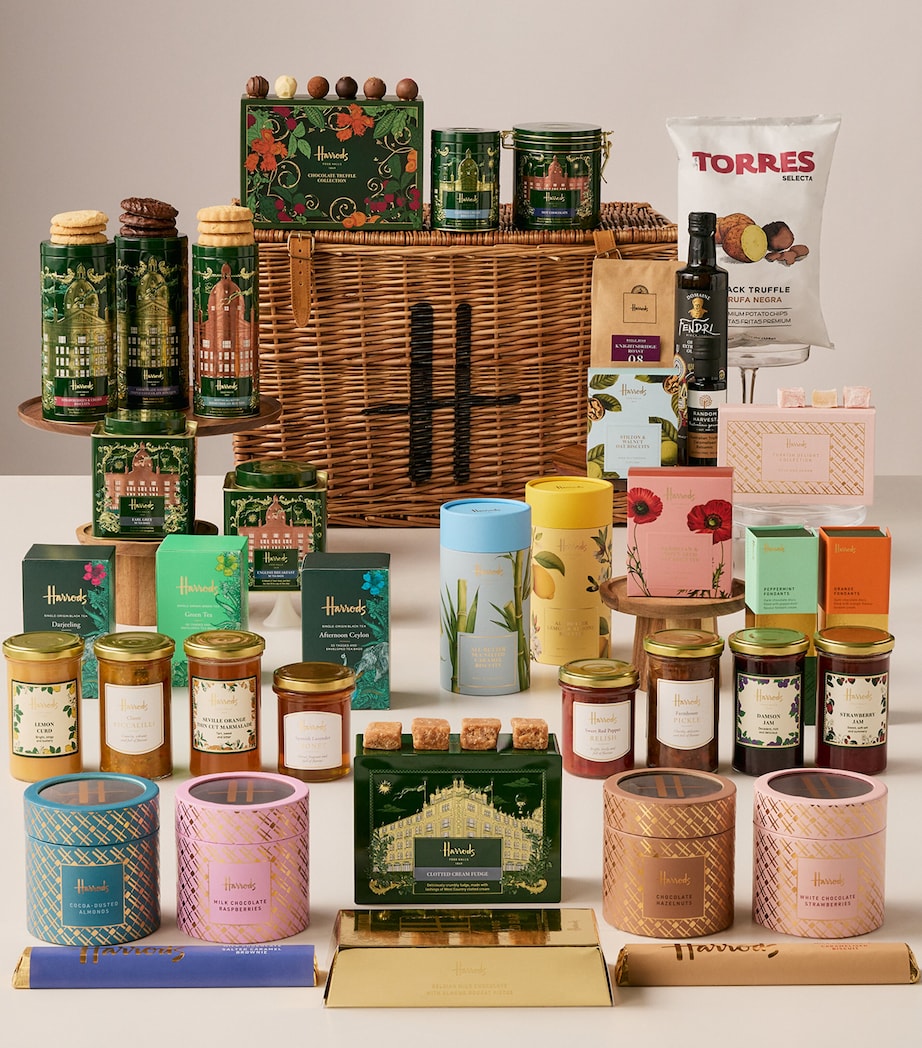 Harrods Food Halls Collection hamper wicker basket (British brand)