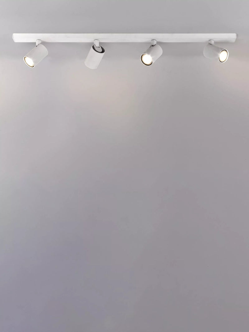Astro Ascoli 4-light ceiling bar white (British brand)