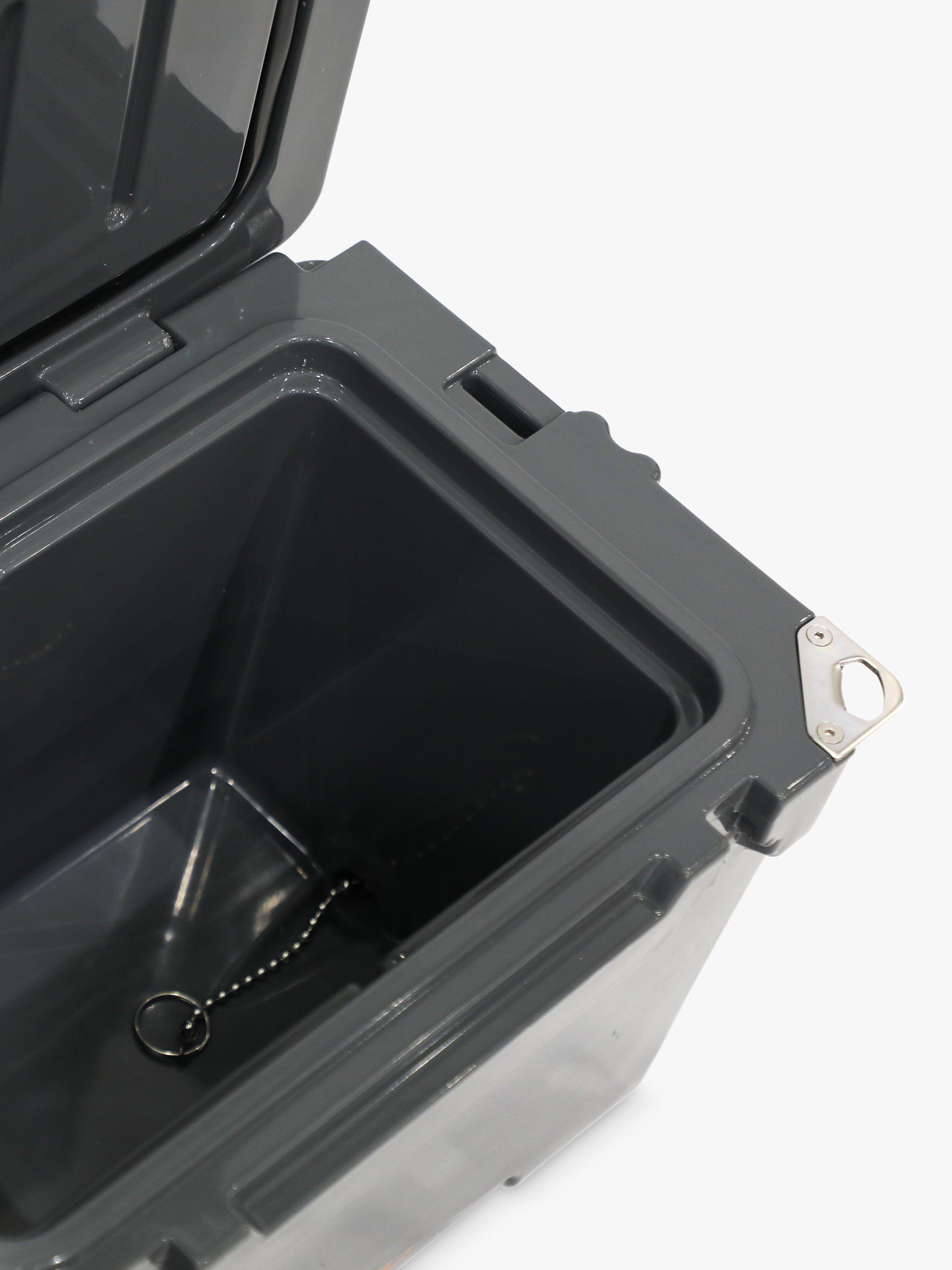 Vango 23L rotomolded cooler box, UK version