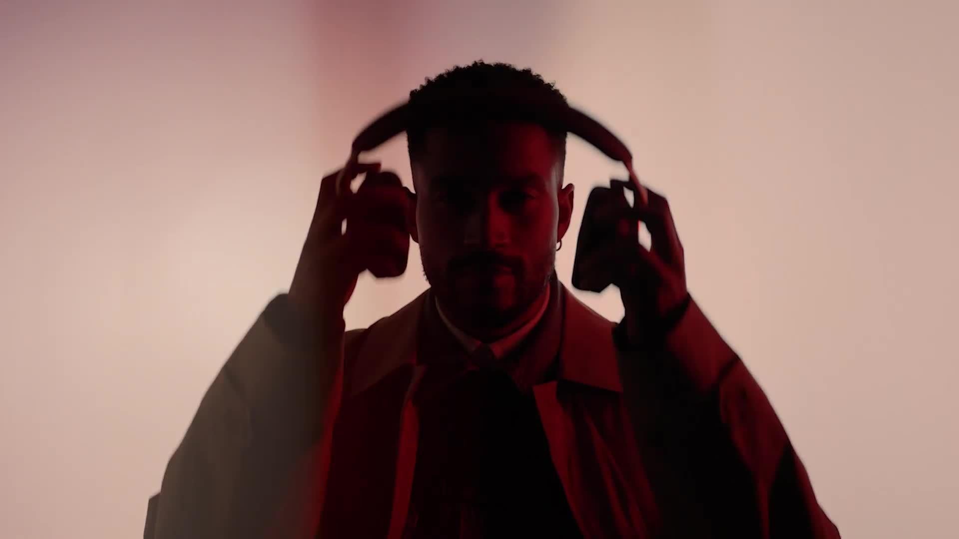 Bowers & Wilkins Px8 Over-Ear-Kopfhörer mit Geräuschunterdrückung, UK-Version
