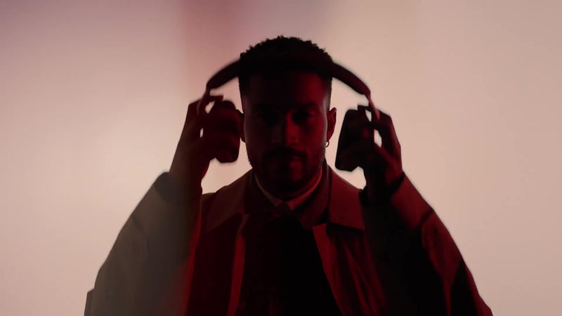 Bowers & Wilkins Px8 Over-Ear-Kopfhörer mit Geräuschunterdrückung, UK-Version