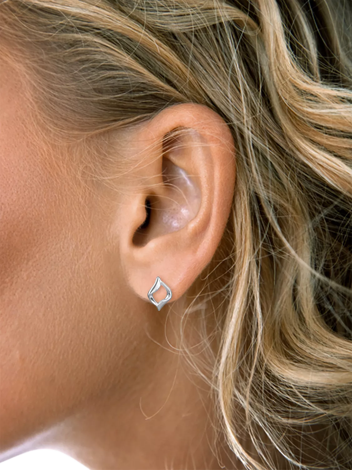 Nina B solid sterling silver open stud earrings, UK version