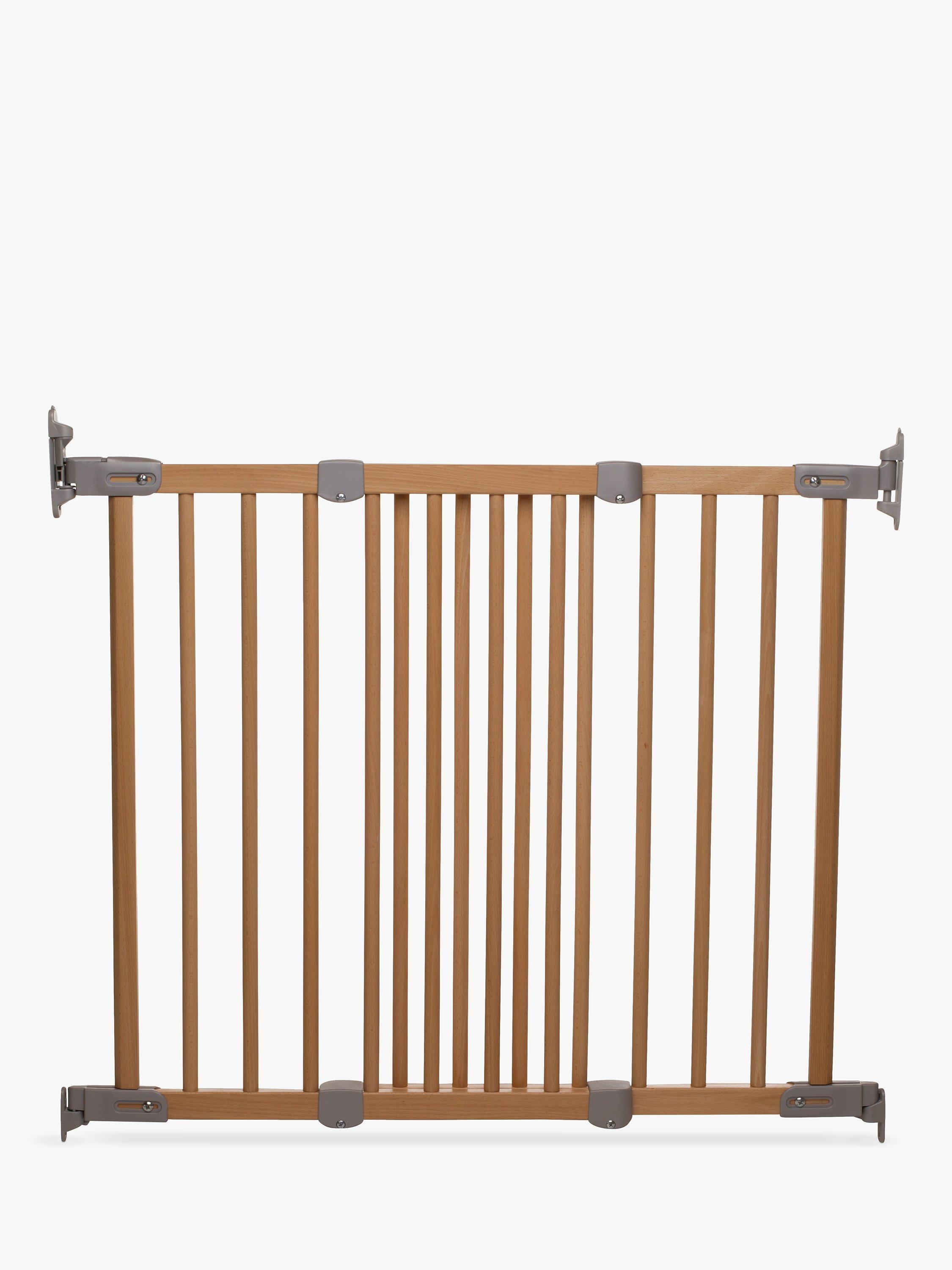 BabyDan Flexifit wooden safety gate Beechwood - British product