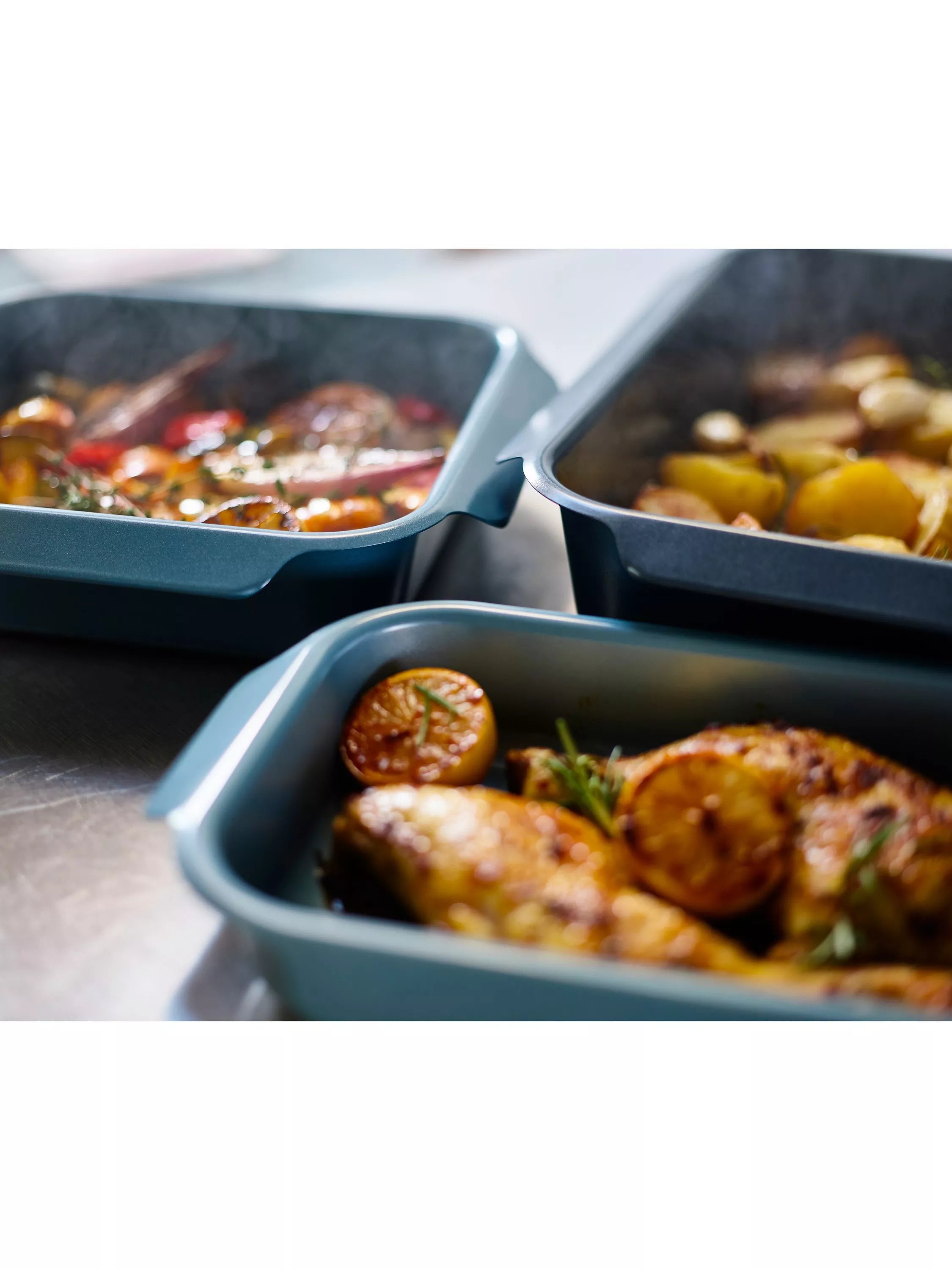 Joseph Joseph Nest Carbon Steel Non-Stick Roasting Tray Small Blue, imported from the UK