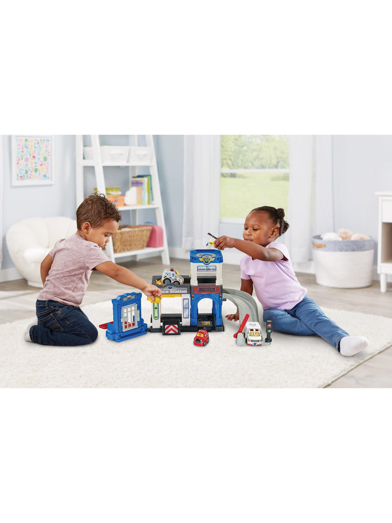 VTech police station play set with cars and helicopter (British brand)