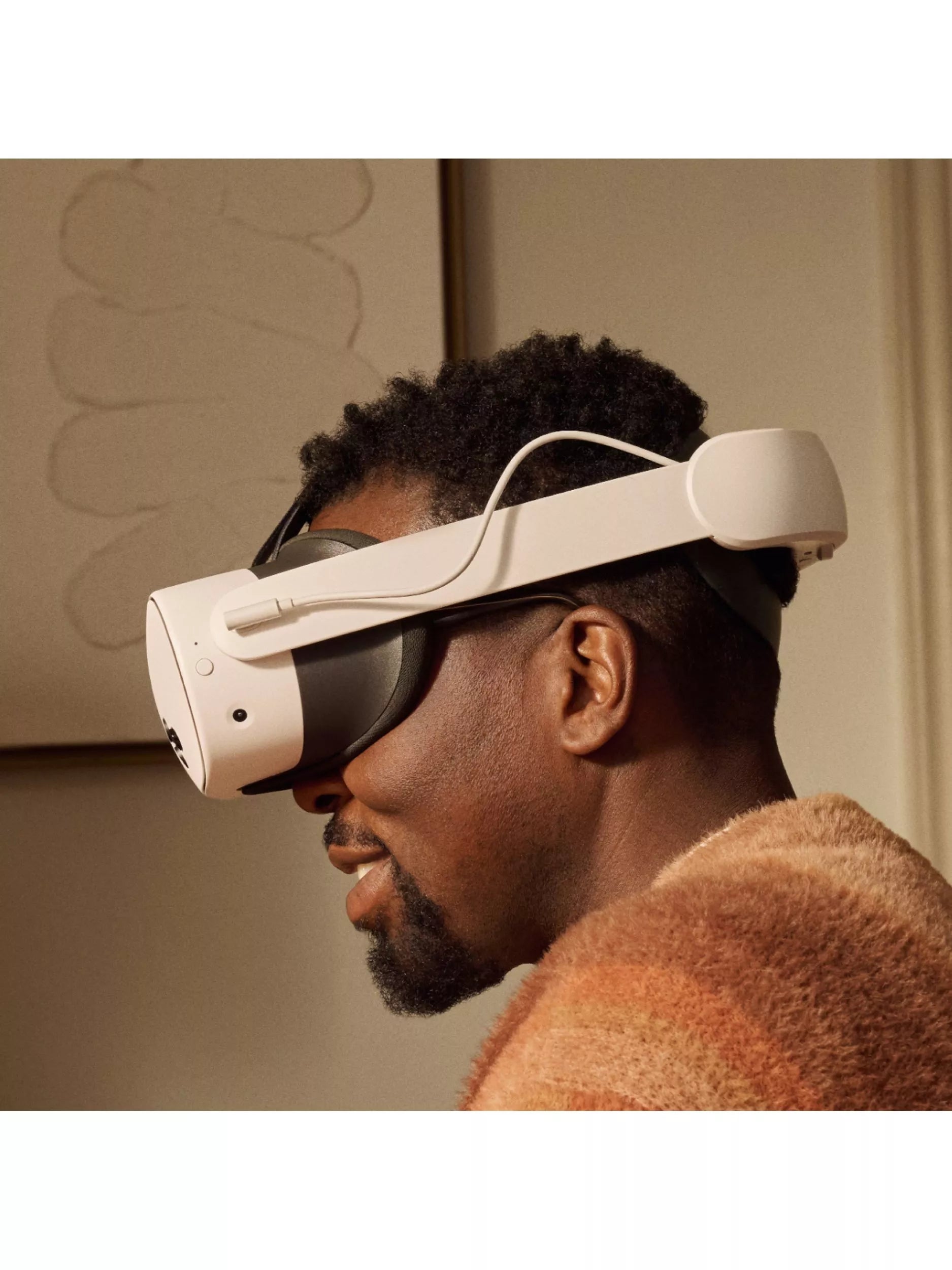 Meta VR head strap with battery, imported from the UK
