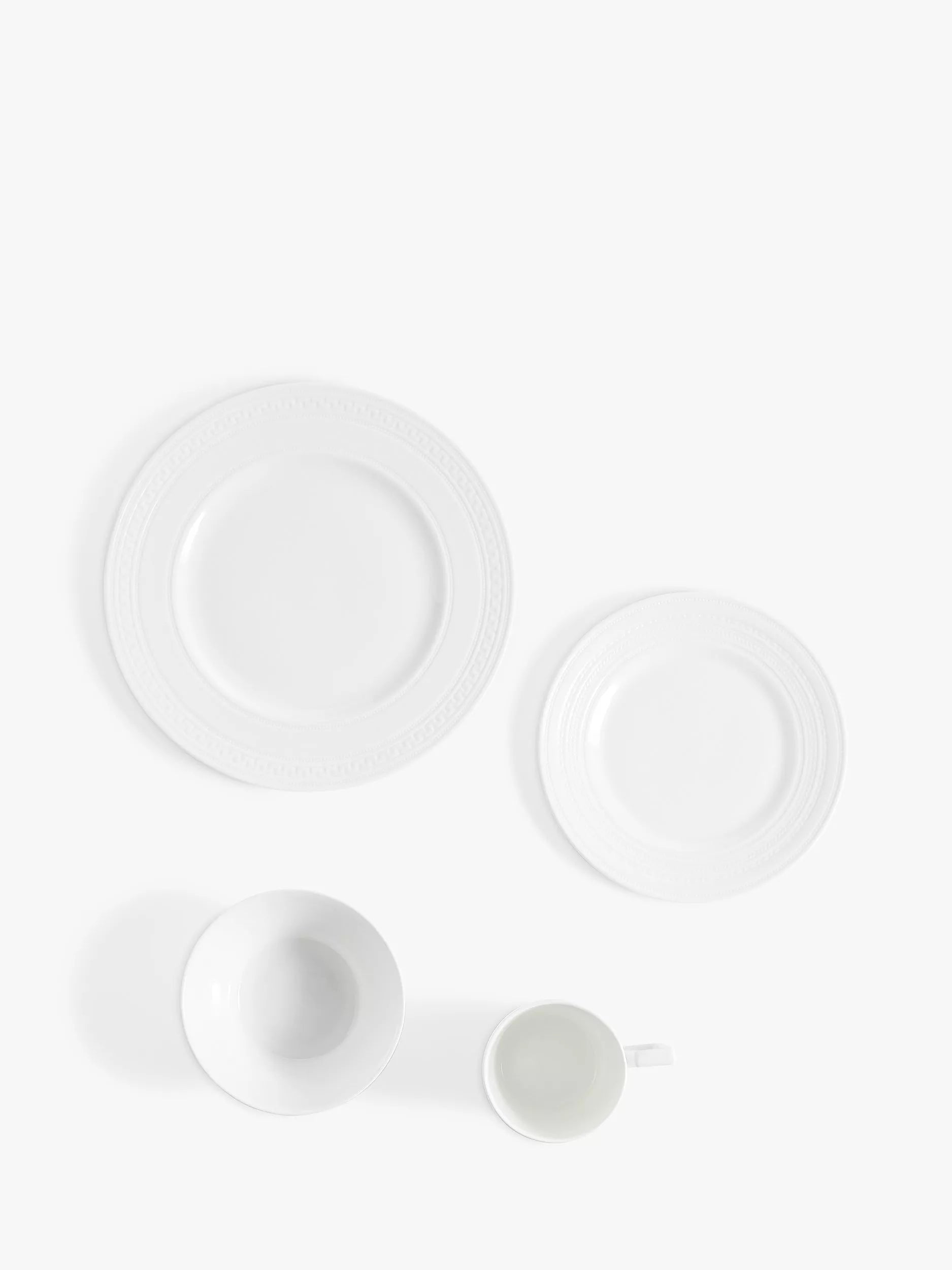 Wedgwood Intaglio bone china dinnerware set 16 piece (British brand)