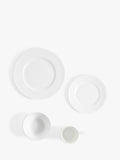 Wedgwood Intaglio bone china dinnerware set 16 piece (British brand)