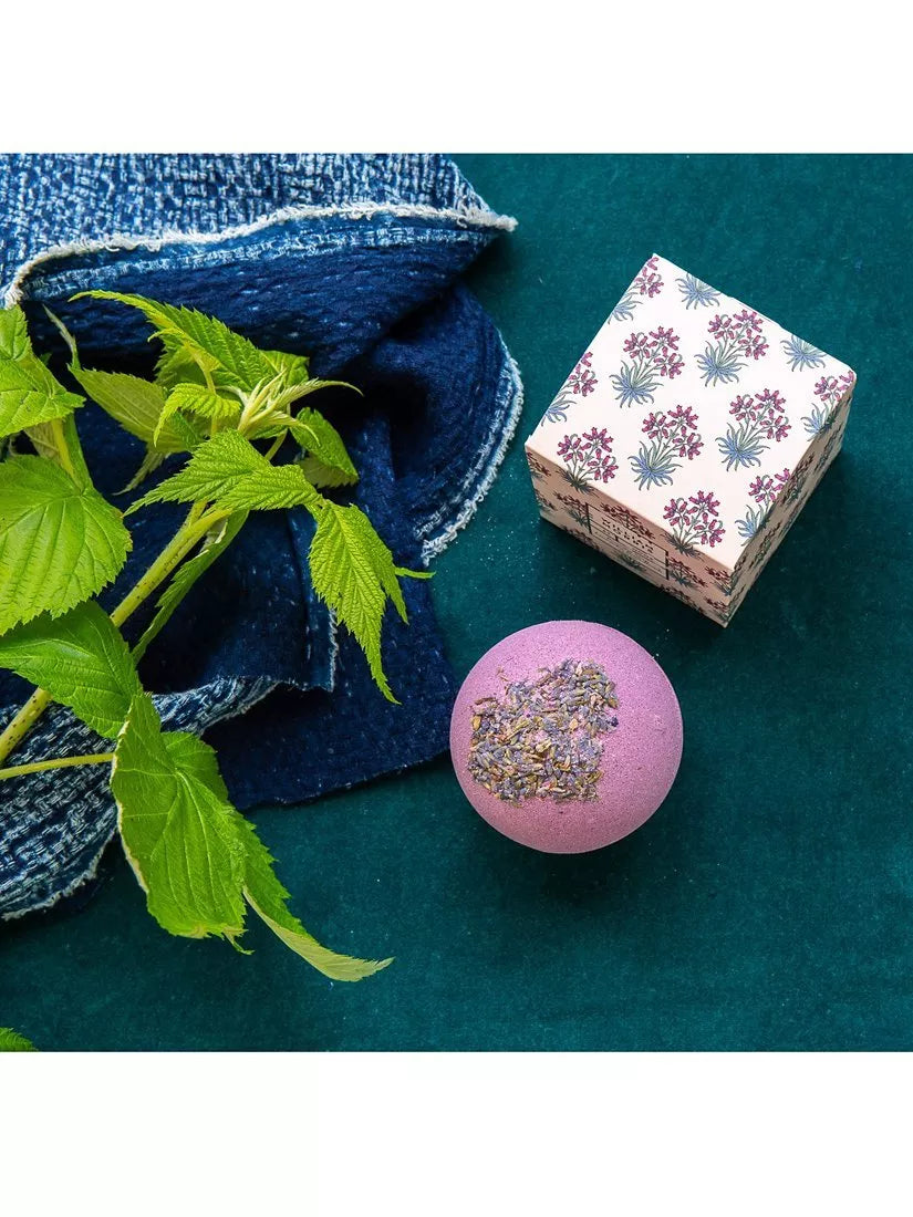 William Morris At Home lavender bath bomb 200g (British brand)