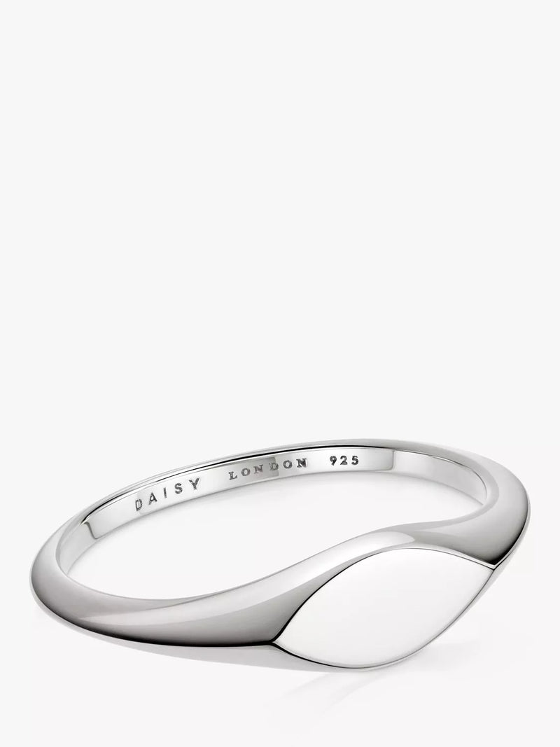 Daisy London personalised mini signet ring - British product