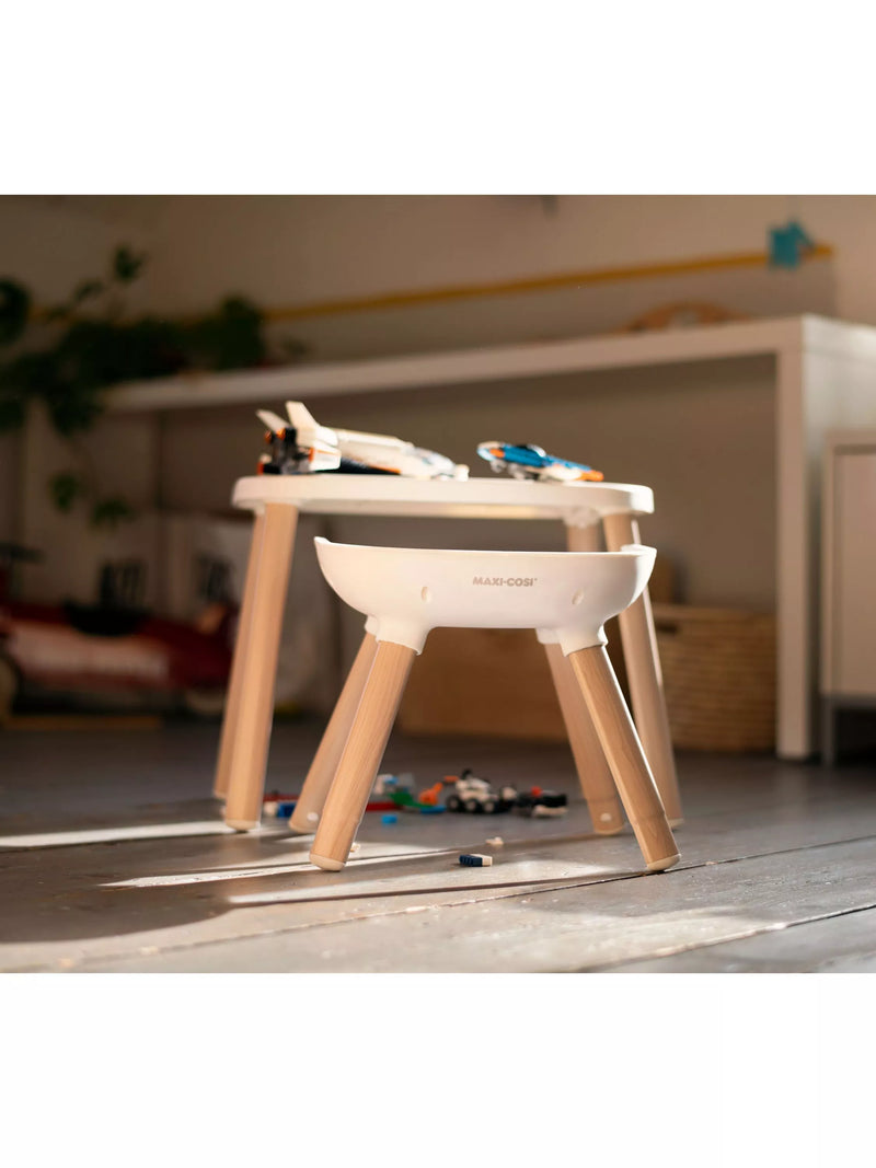 Maxi-Cosi modular highchair in Beyond Graphite, imported from the UK