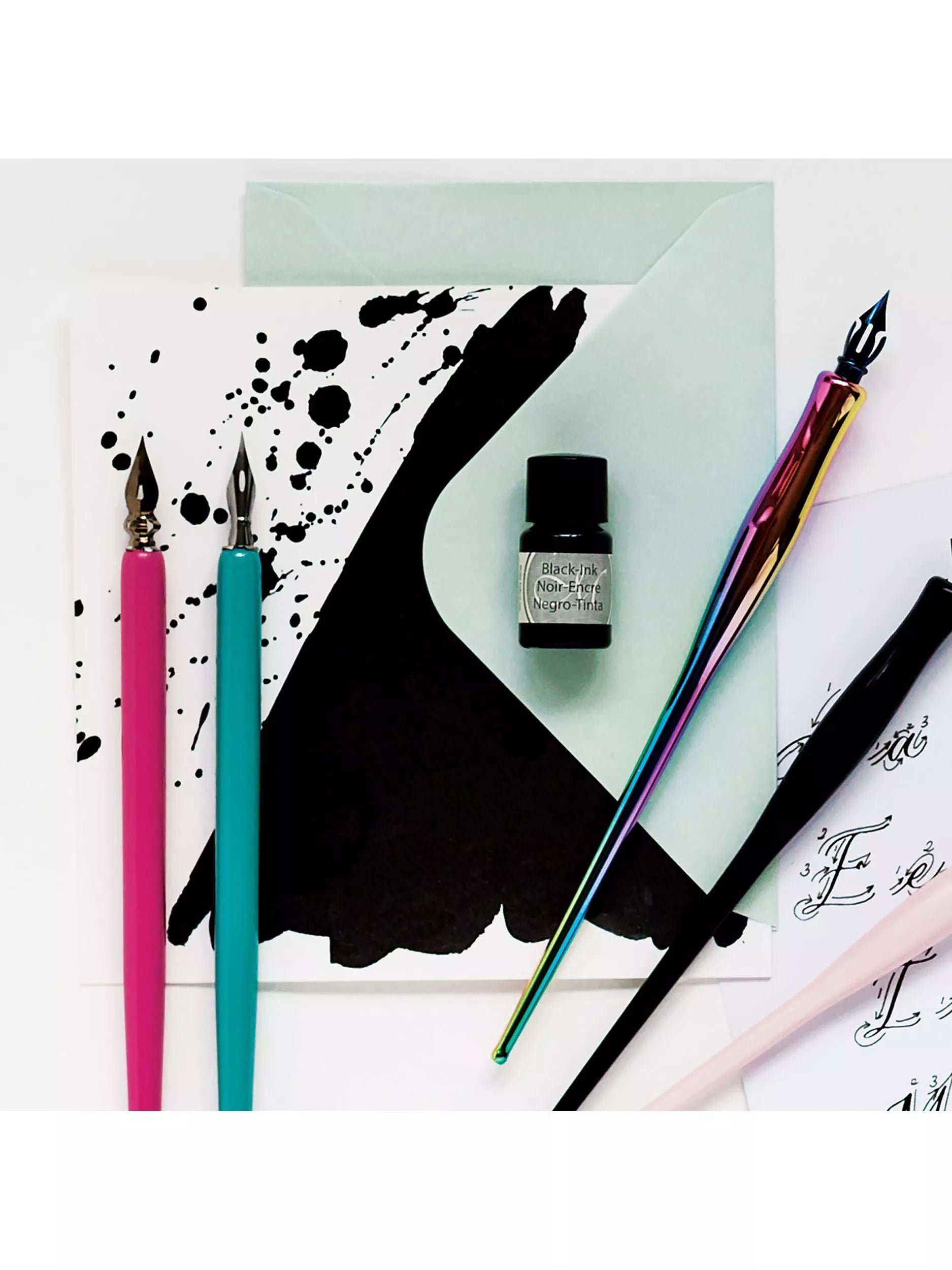 Manuscript modern calligraphy set with dip pen and nibs, UK version