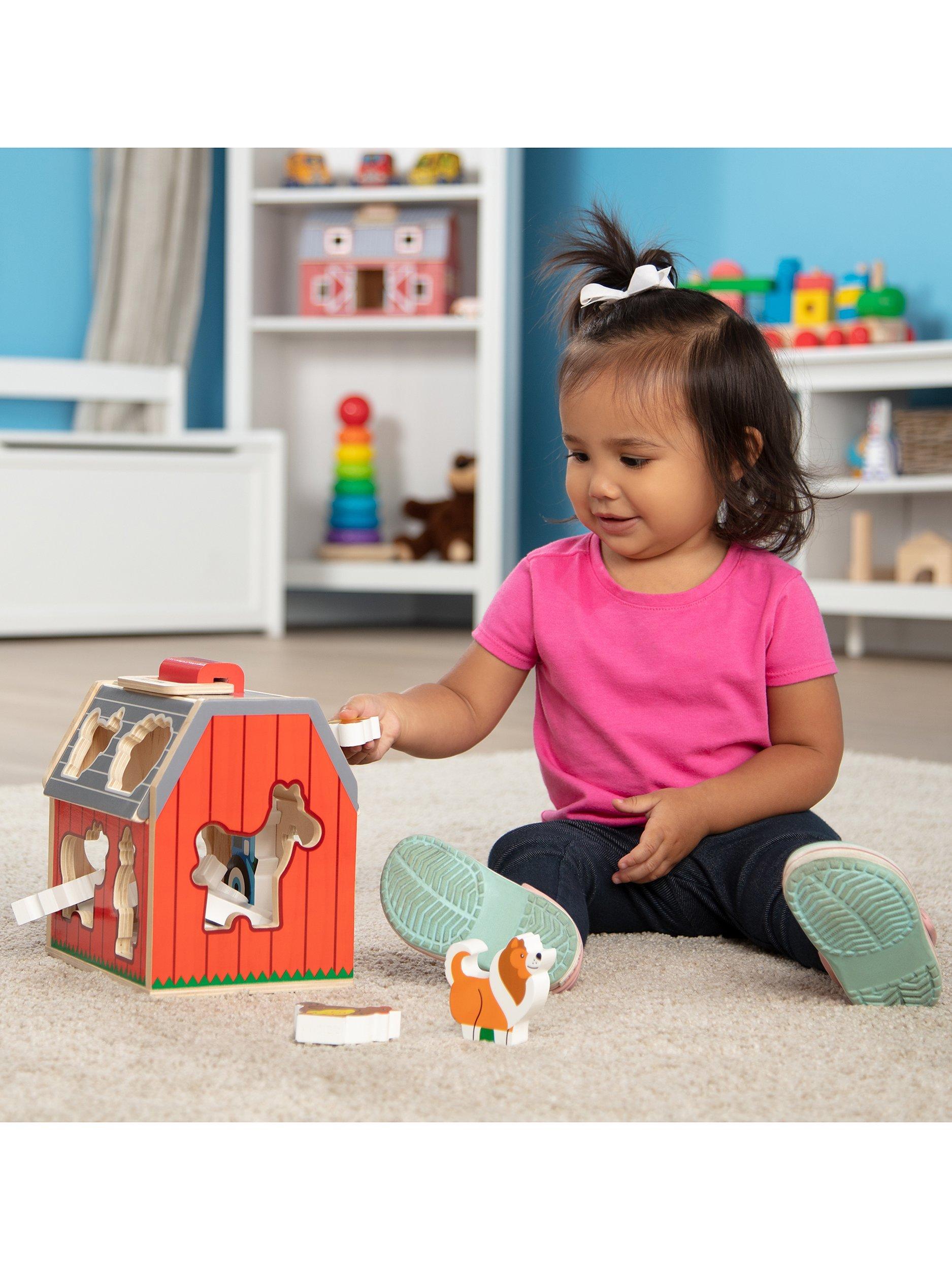 Melissa & Doug sorting barn with wooden farm pieces, UK version